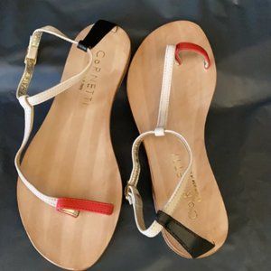 NWOT CoRNETTI flat Sandals Sz 36